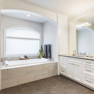 real estate photography of bathroom
